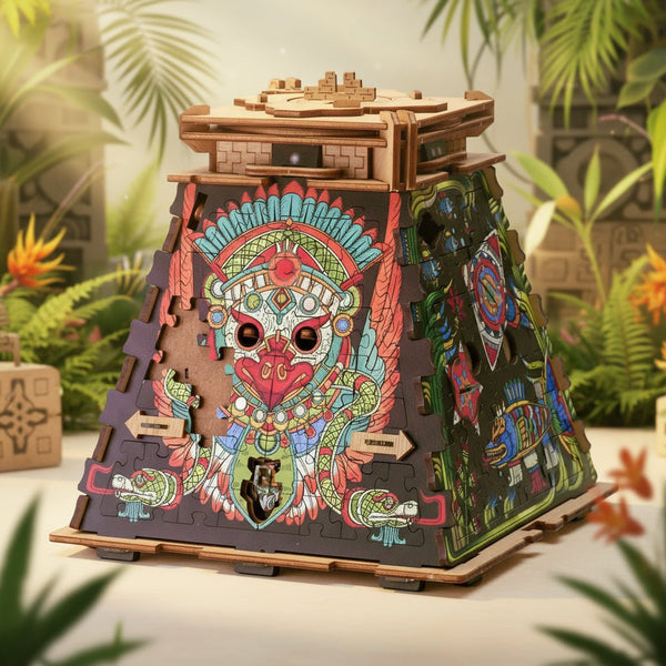 Cluepuzzle - Pyramid of the Sun. Jigsaw puzzle box - Brown Bear Magic Shop