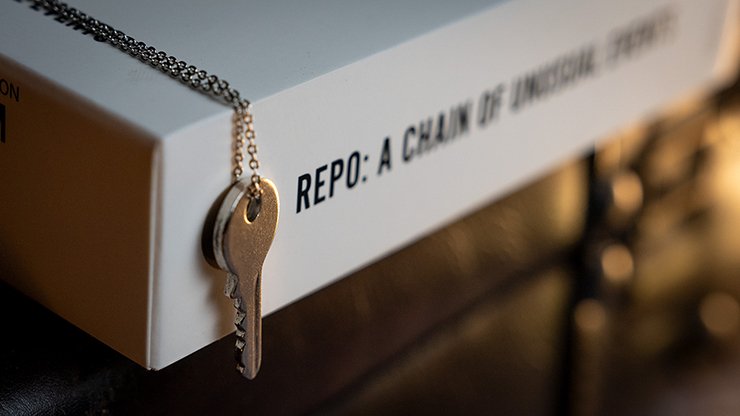 Repo: A Chain of Unusual Events by Tobias Dostal - Brown Bear Magic Shop