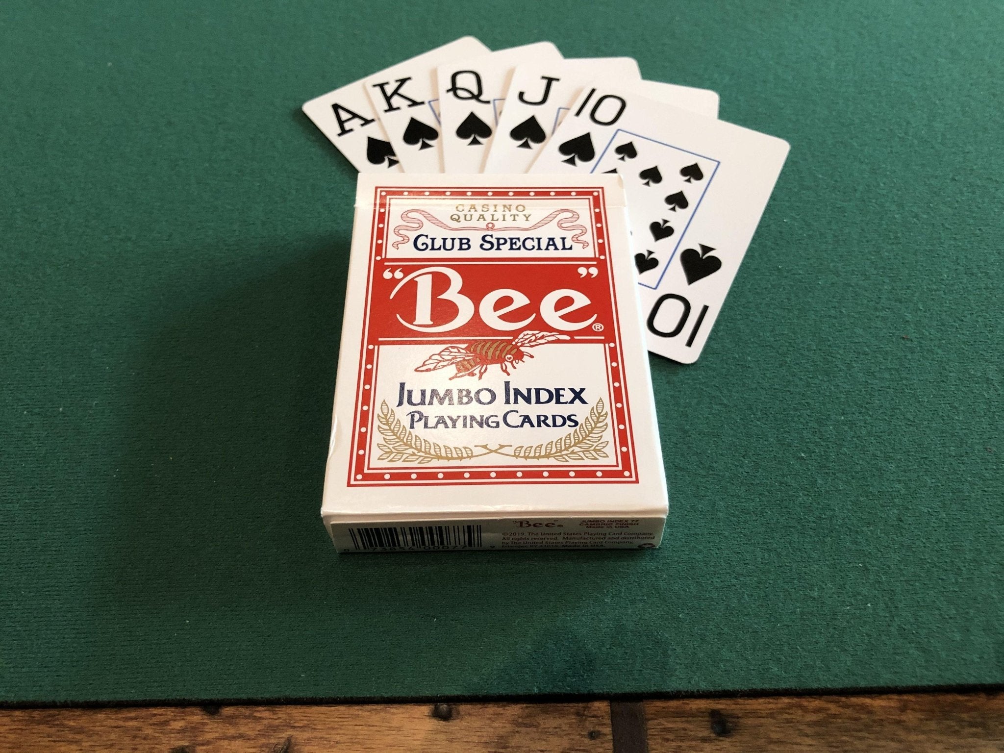 Casino quality club top special bee playing cards