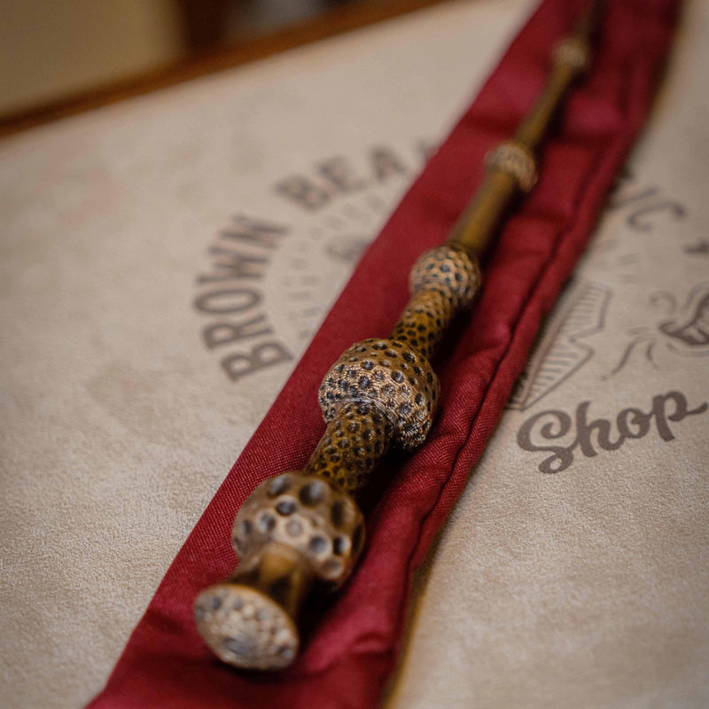 BREAK AWAY POTTER WAND by Amariz - Brown Bear Magic Shop