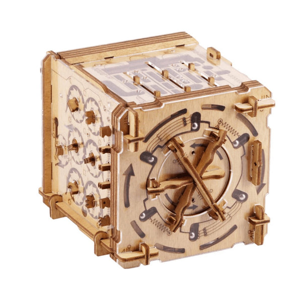 Cambridge Labyrinth - Cluebox - Brown Bear Magic Shop