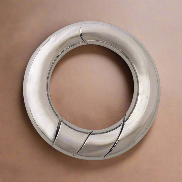 Cast Loop by Hanayama - Brown Bear Magic Shop