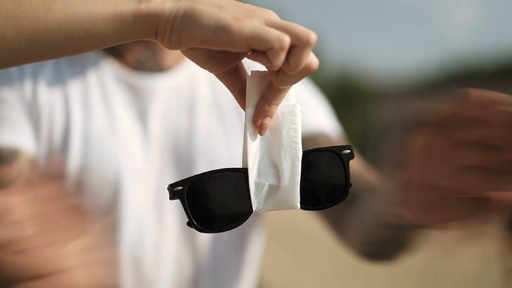 VANISHING SUNGLASSES by Wonder Makers - Brown Bear Magic Shop
