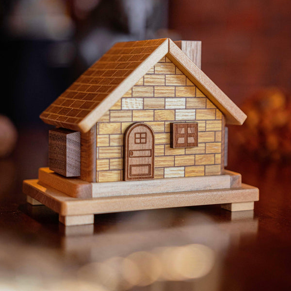 Yosegi Box - Secret box HOUSE - Brown Bear Magic Shop