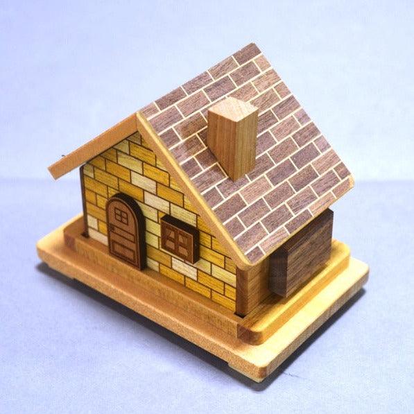 Yosegi Box - Secret box HOUSE - Brown Bear Magic Shop